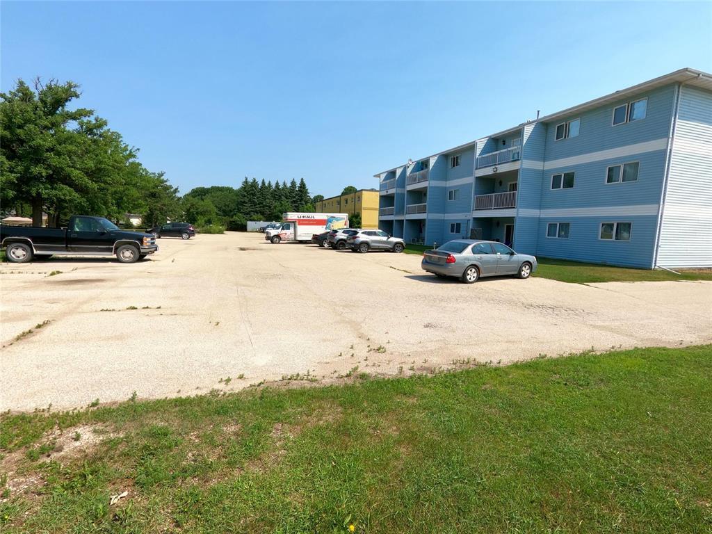 Property Photo: 306 92 Fifth Street South MB R0E 0C0