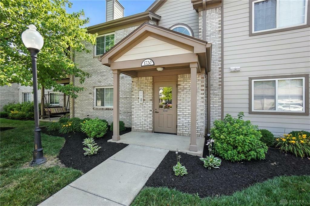 Property Photo:  1720 Piper Lane 104  OH 45440 
