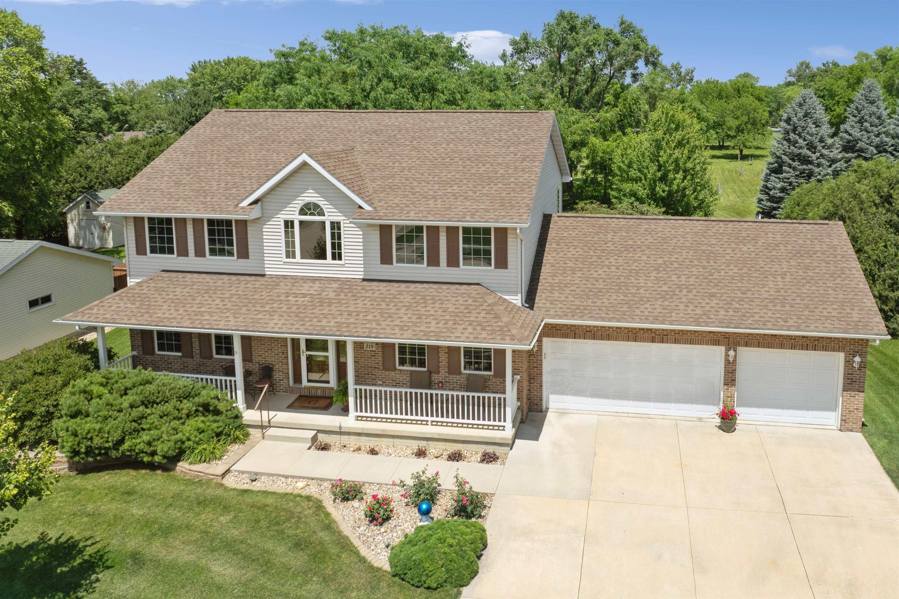 219 Cordoba  Cedar Falls IA 50613 photo