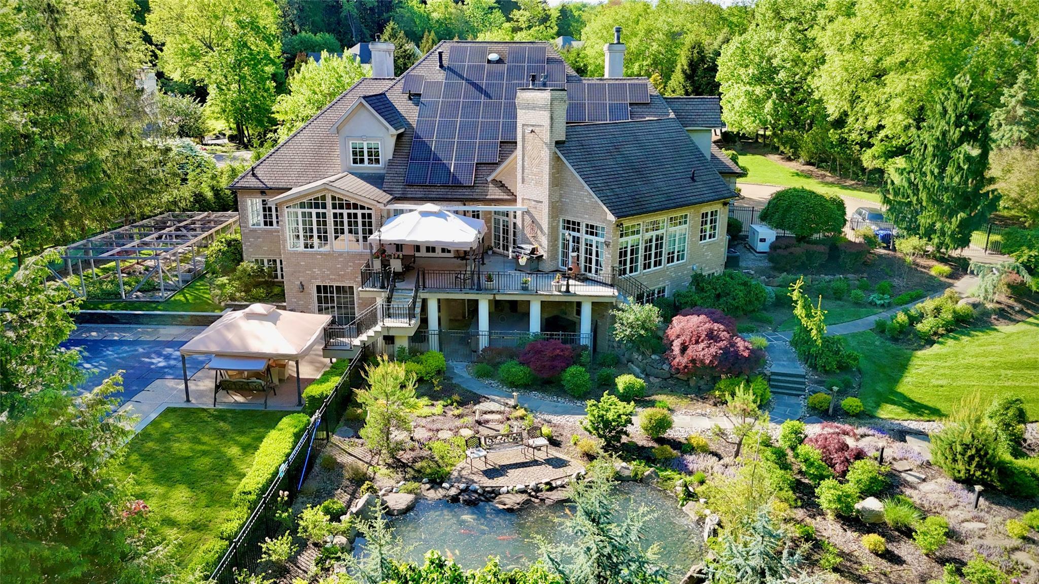 Property Photo: 4 Friar Tuck Court NY 10962