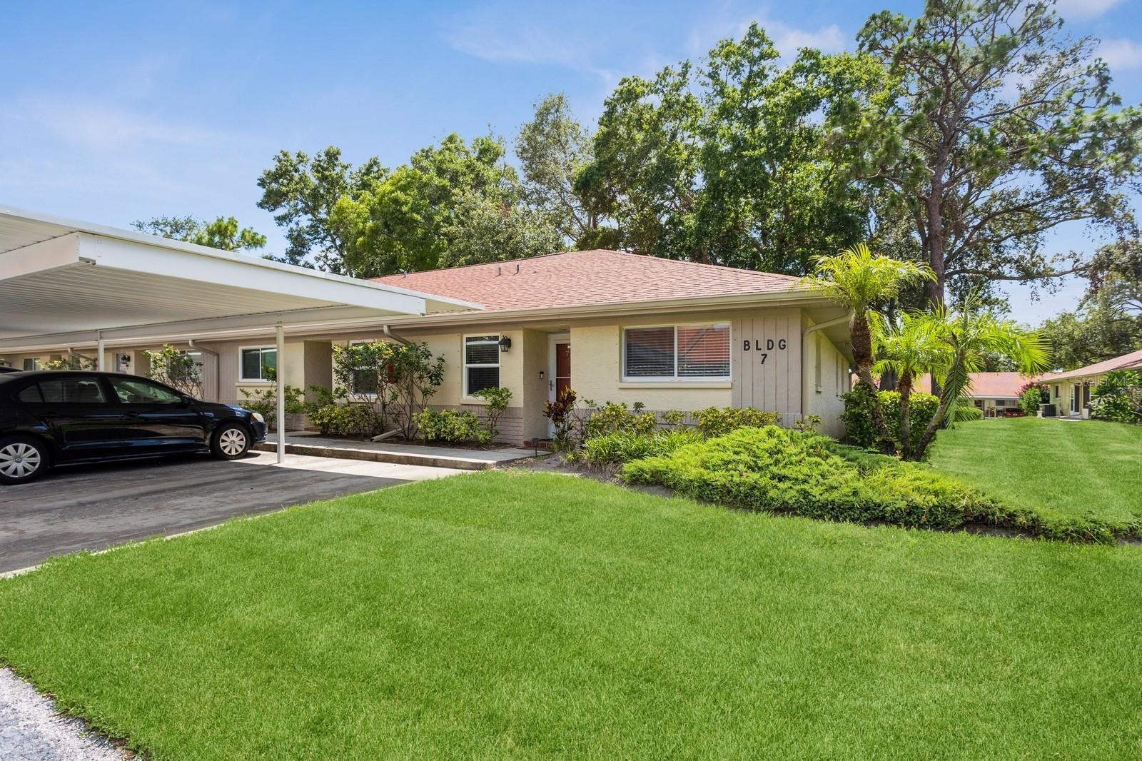Property Photo: 2460 Northside Drive 708 FL 33761