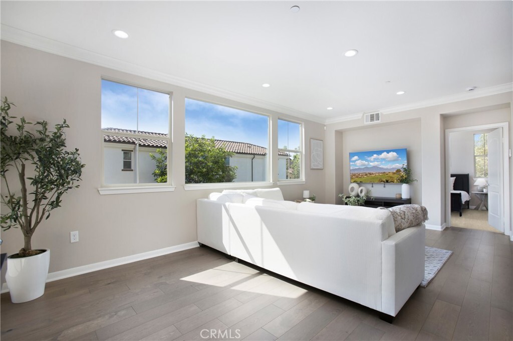 Property Photo: 402 Maravilla Lane CA 92823