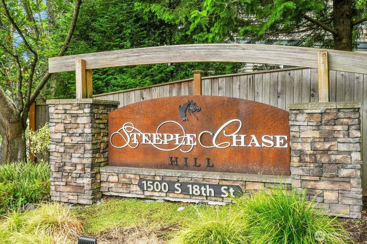 Property Photo:  1500 S 18th Street J102  WA 98055 