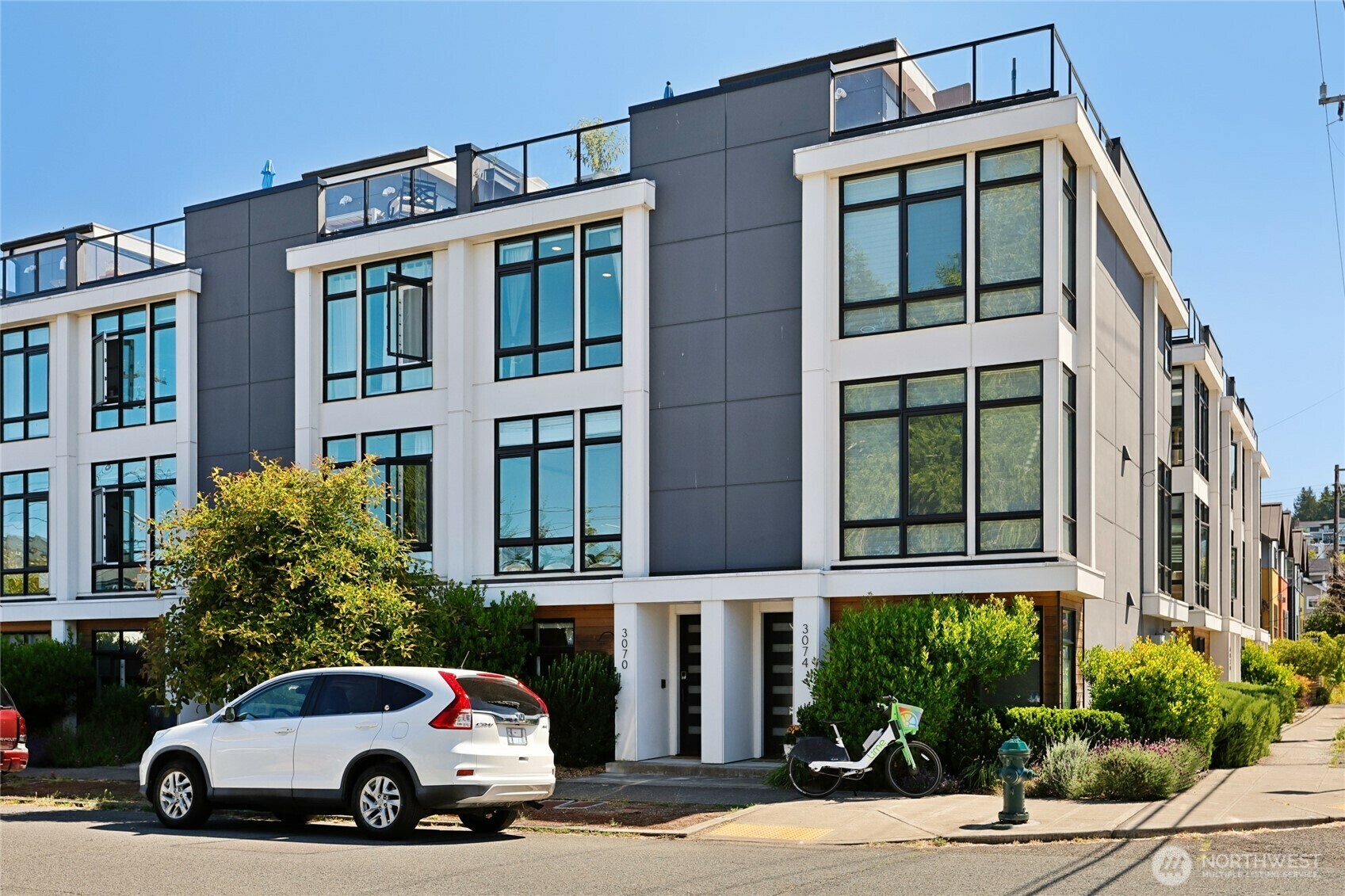 3070  61st Avenue SW  Seattle WA 98116 photo