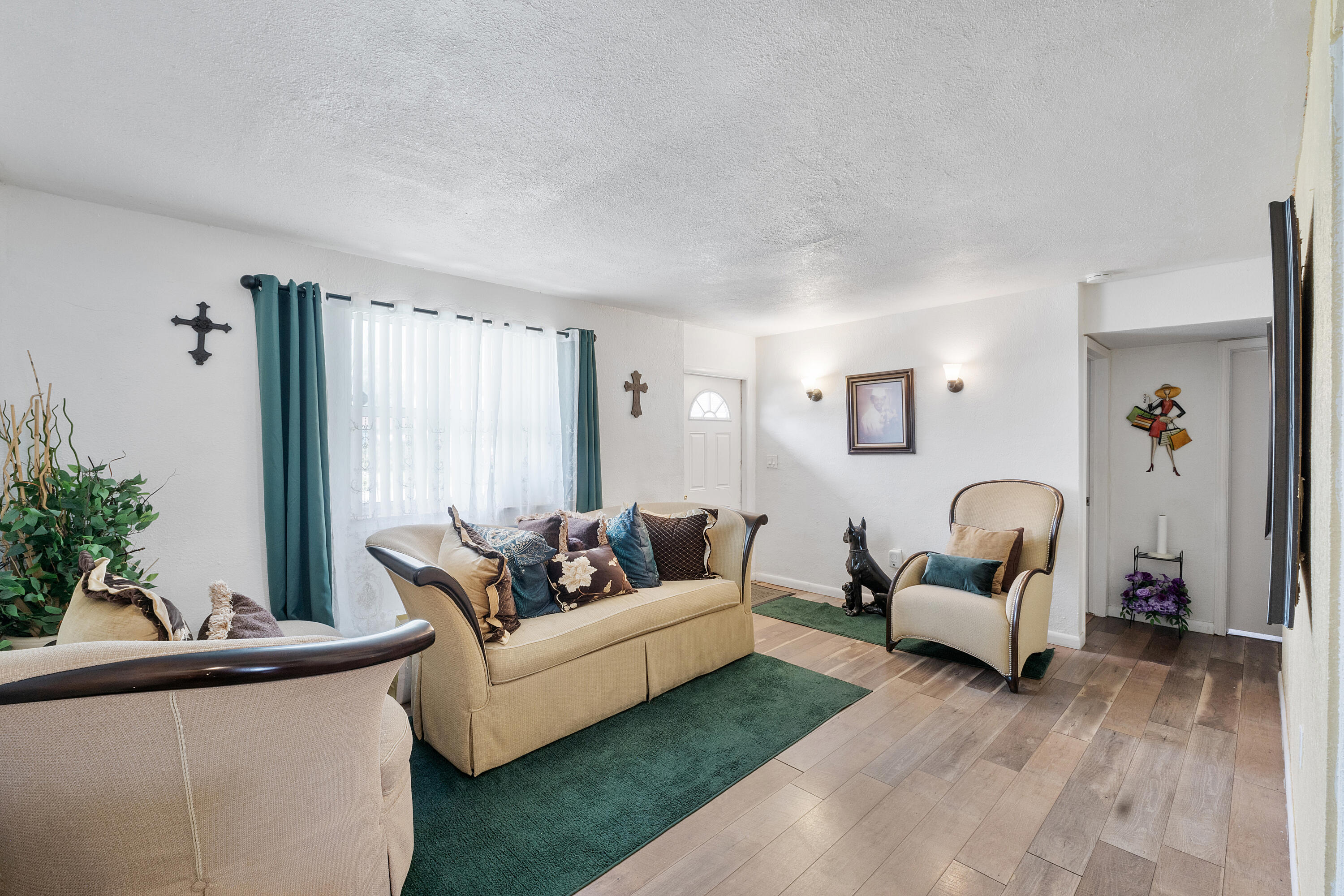Property Photo:  439 Cheyenne Drive  FL 33462 