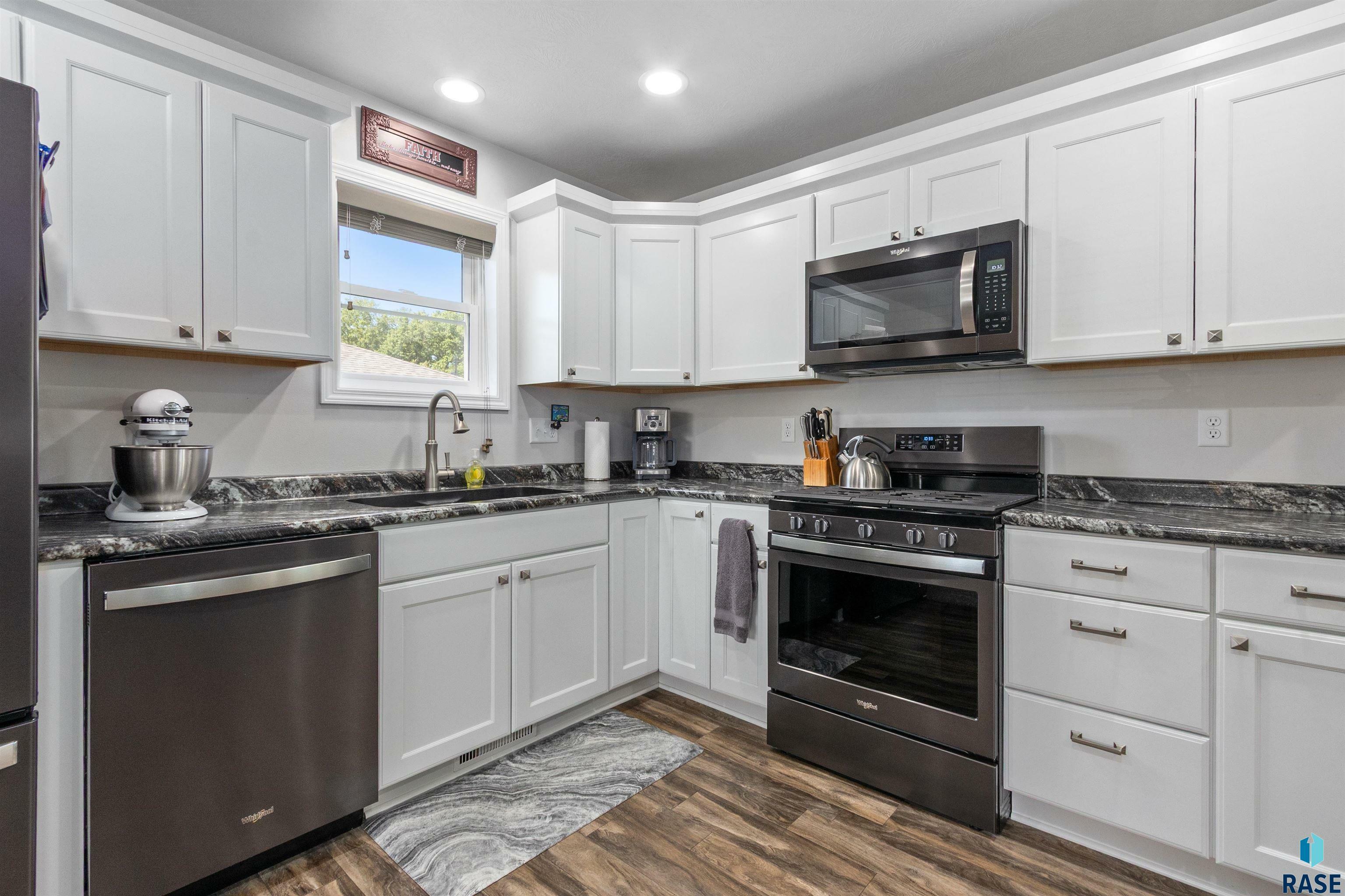 Property Photo: 111 Iowa St SD 57014
