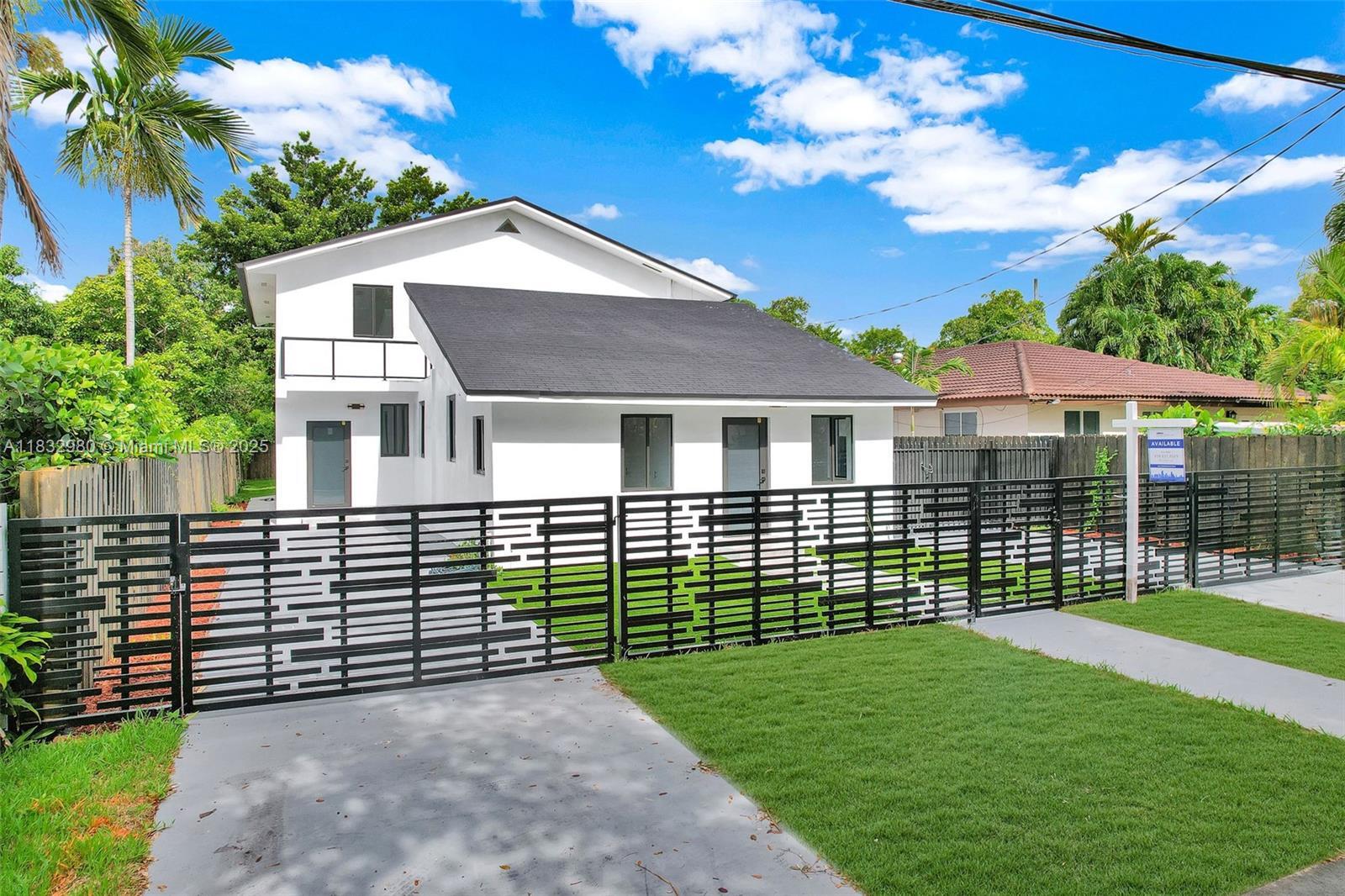 Property Photo: 972 SW 44th Ave FL 33134