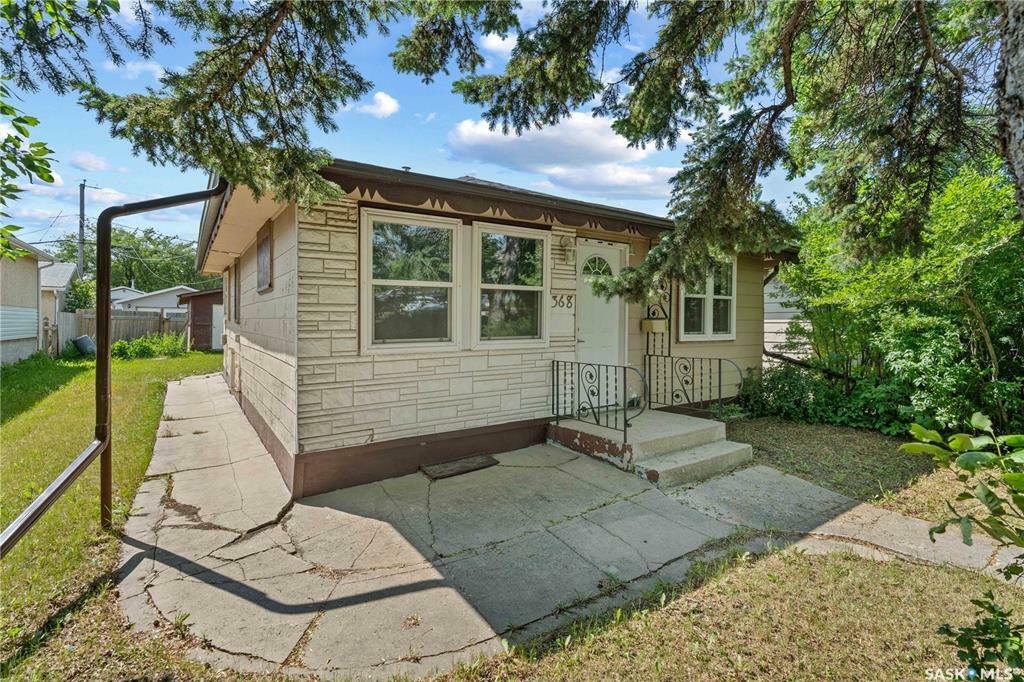 Property Photo:  368 Rose Street  SK S4R 1Z1 