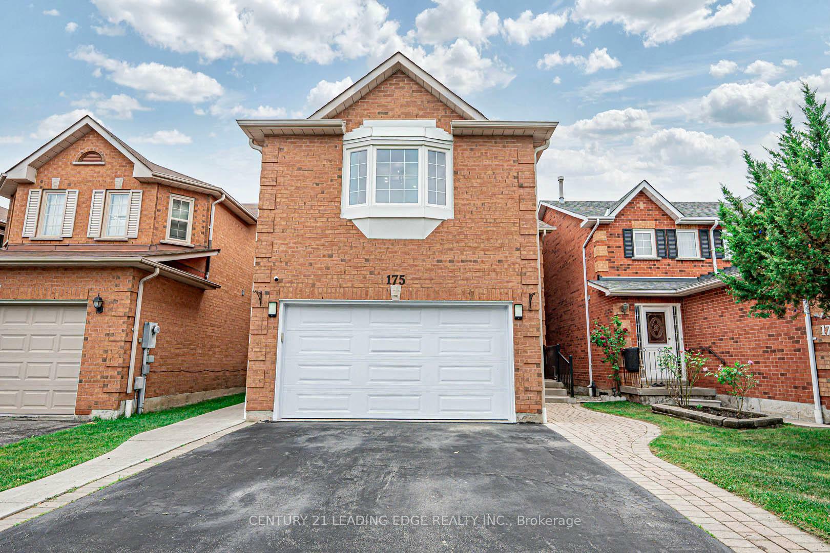 Photo de la propriété:  175 Morningview Trail  ON M1B 5L5 