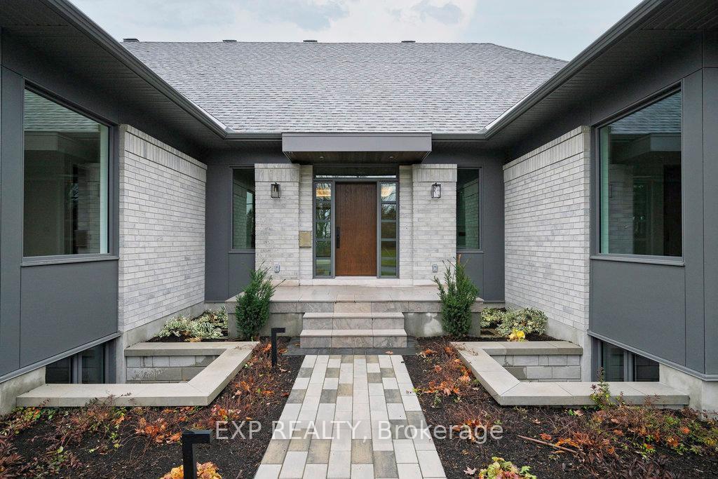 Property Photo: 26 Clovelly Road W ON K1J 6M2