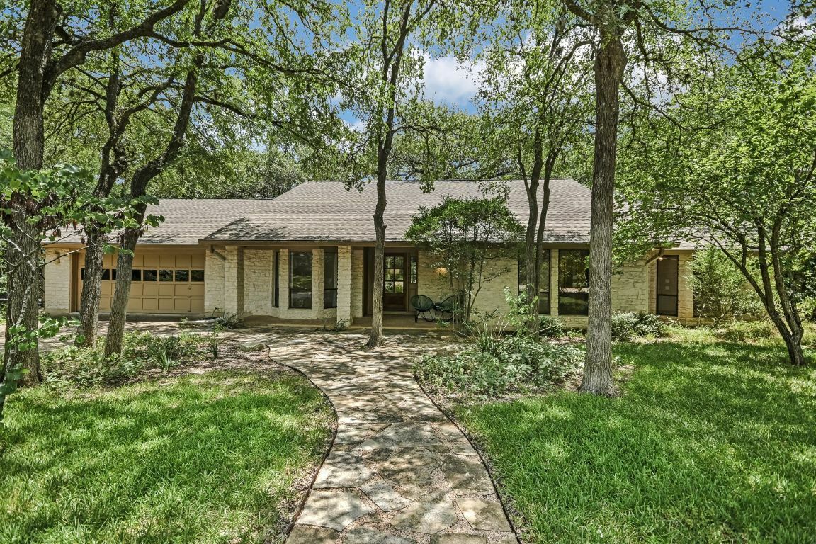 3119 Eanes Circle  Austin TX 78746 photo