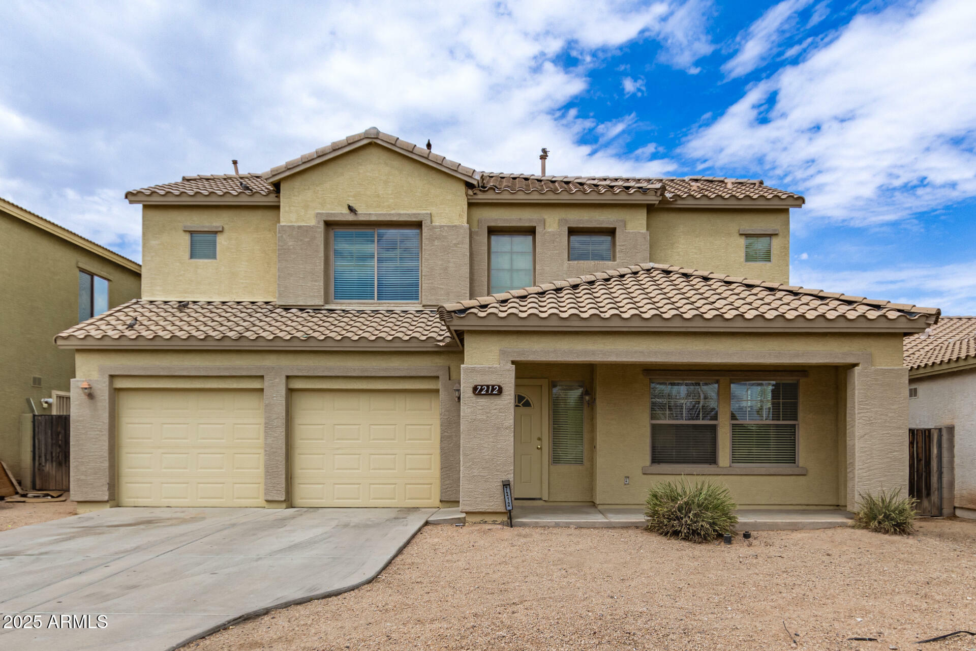 Property Photo: 7212 S 15th Drive AZ 85041