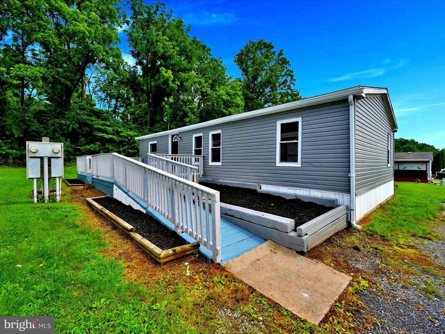 Property Photo:  322 Oak Street  PA 19526 