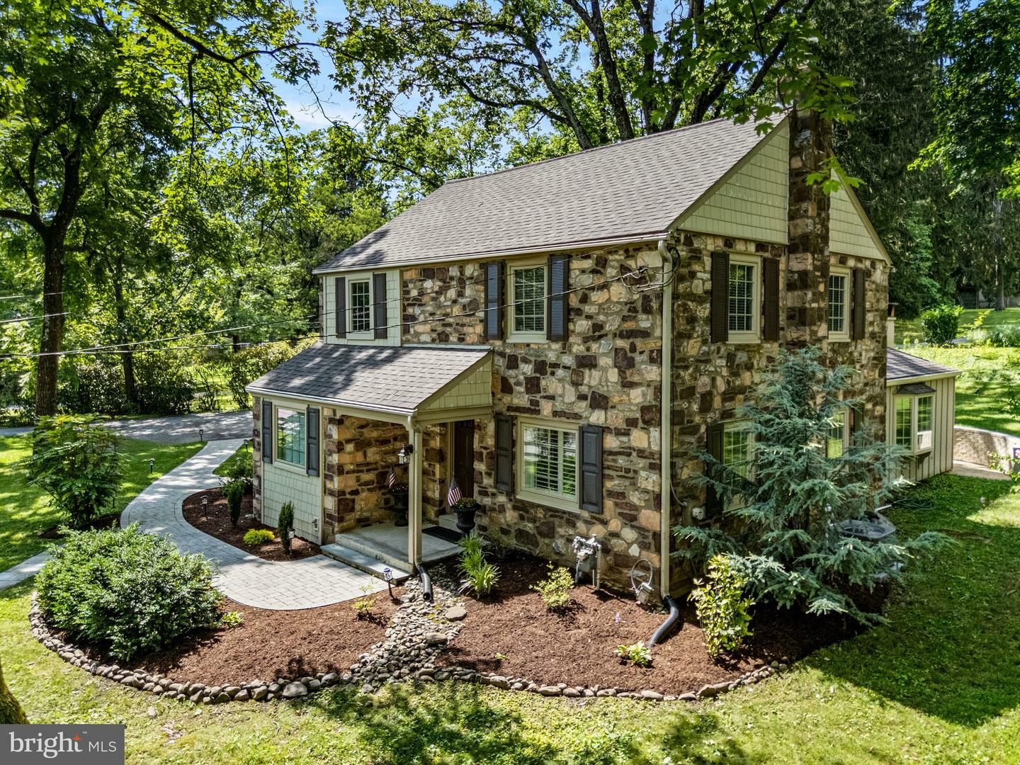 79 Crestline Road  Wayne PA 19087 photo