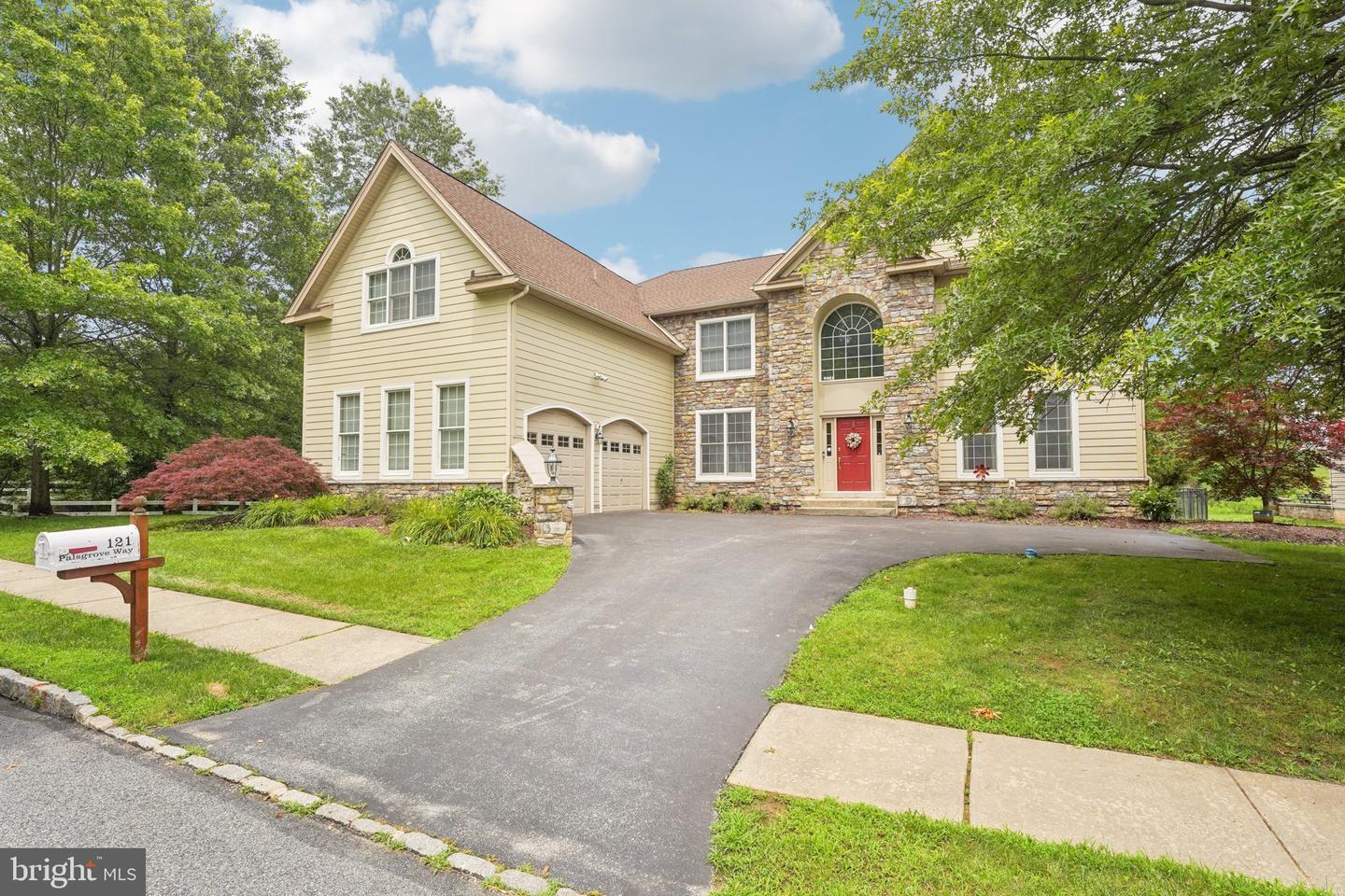 Property Photo: 121 Palsgrove Way PA 19425
