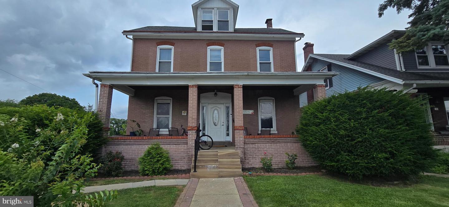 Property Photo: 413 Madison Avenue PA 19605