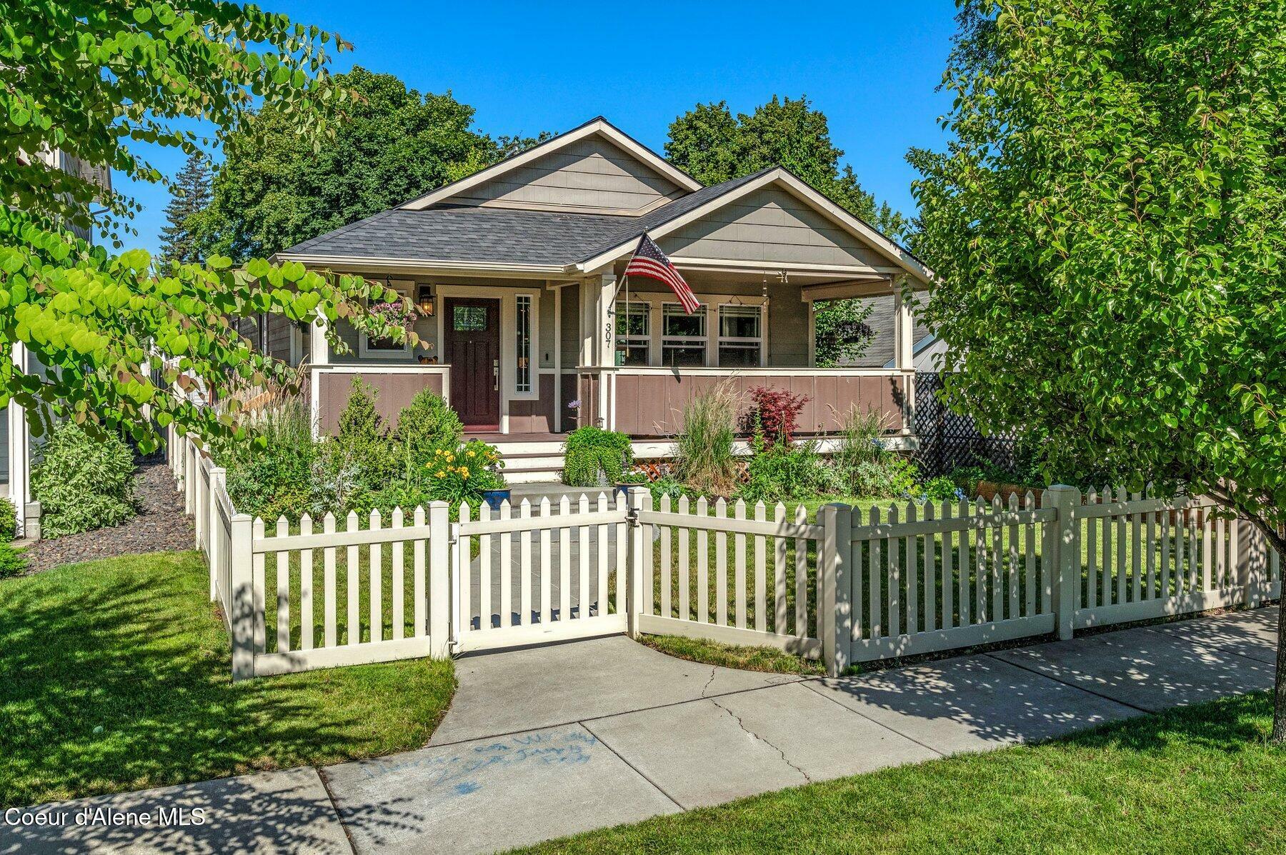 307 S 18th St  Coeur D'Alene ID 83814 photo