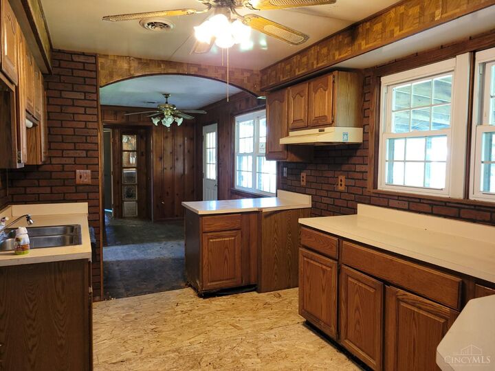 Property Photo:  6270 Jacksonburg Road  OH 45042 