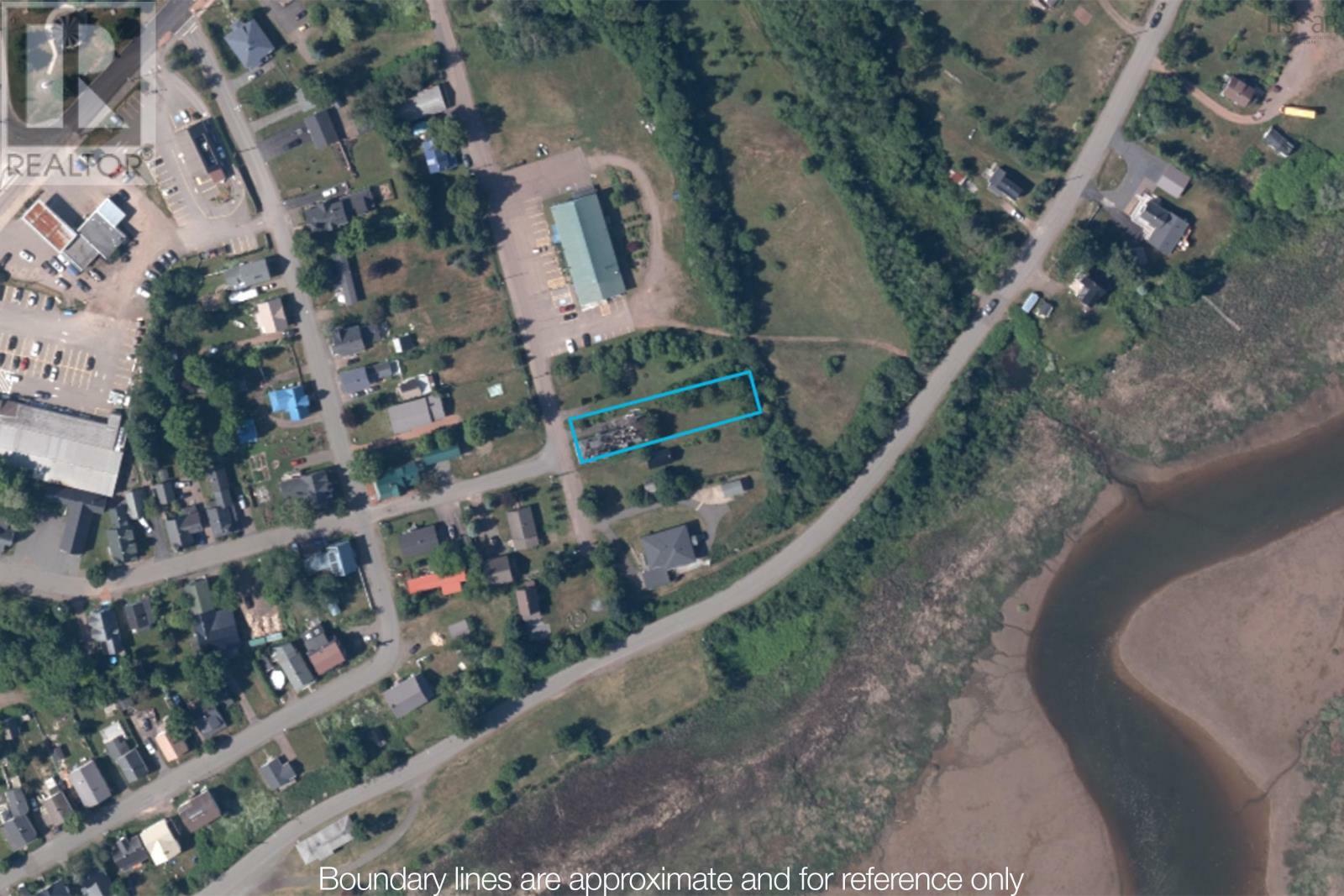 32 Moore Street  Parrsboro NS B0M 1S0 photo