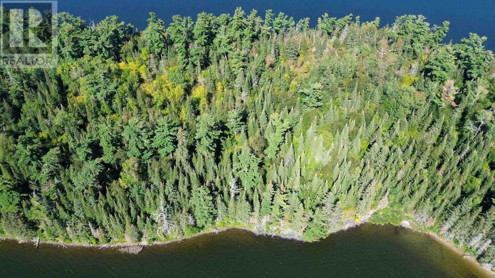 Photo de la propriété:  2 Five Point Island, Lake Of The Woods  ON P0X 1C0 