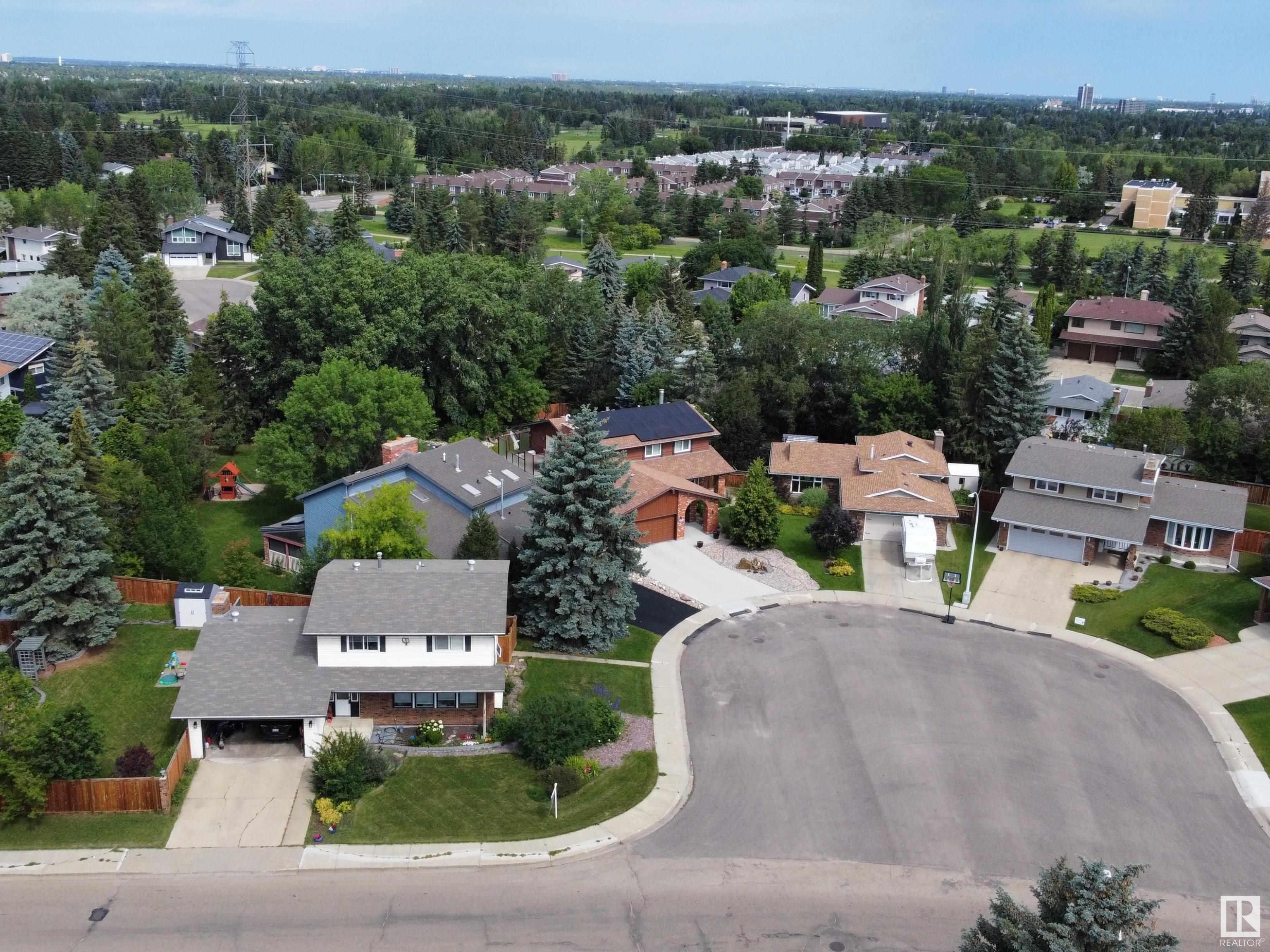 Property Photo: 11728 28 Avenue NW AB T6J 3P2