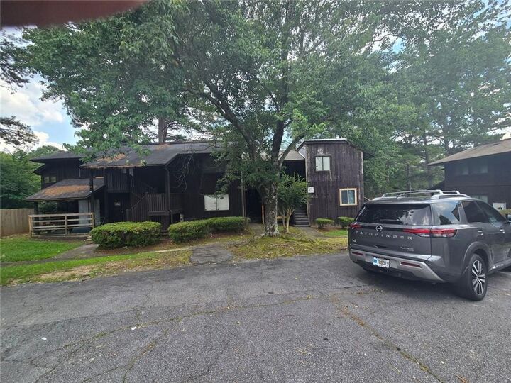 Property Photo: 29 Quail Run B GA 30035