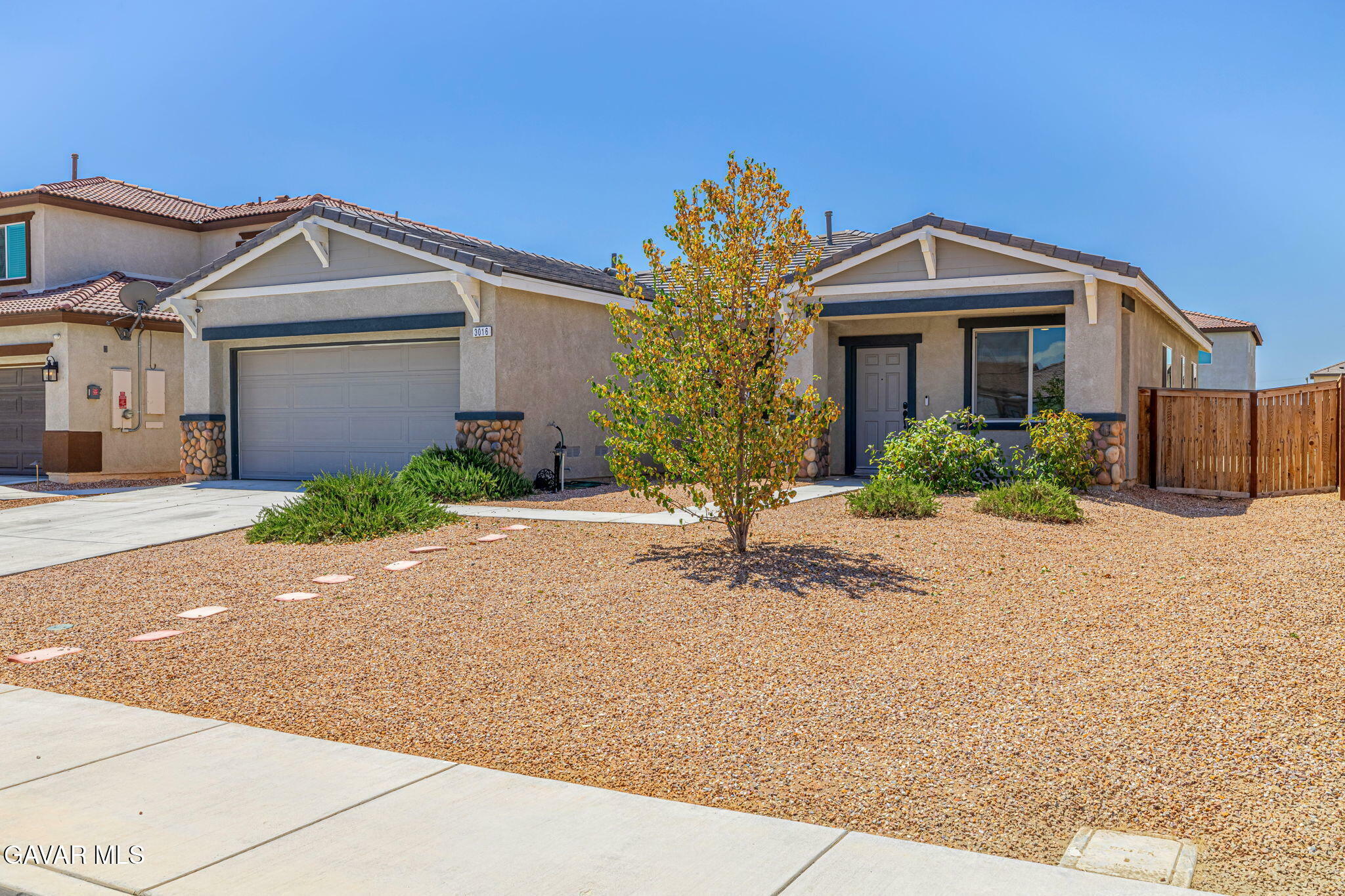 Property Photo: 3016 Via Bella Rosa Avenue CA 93560