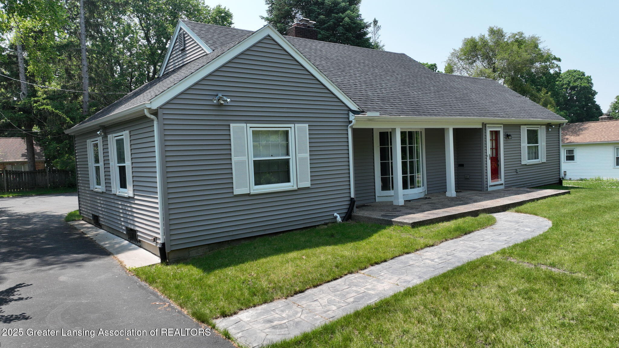 Property Photo: 1614 Lindbergh Drive MI 48910