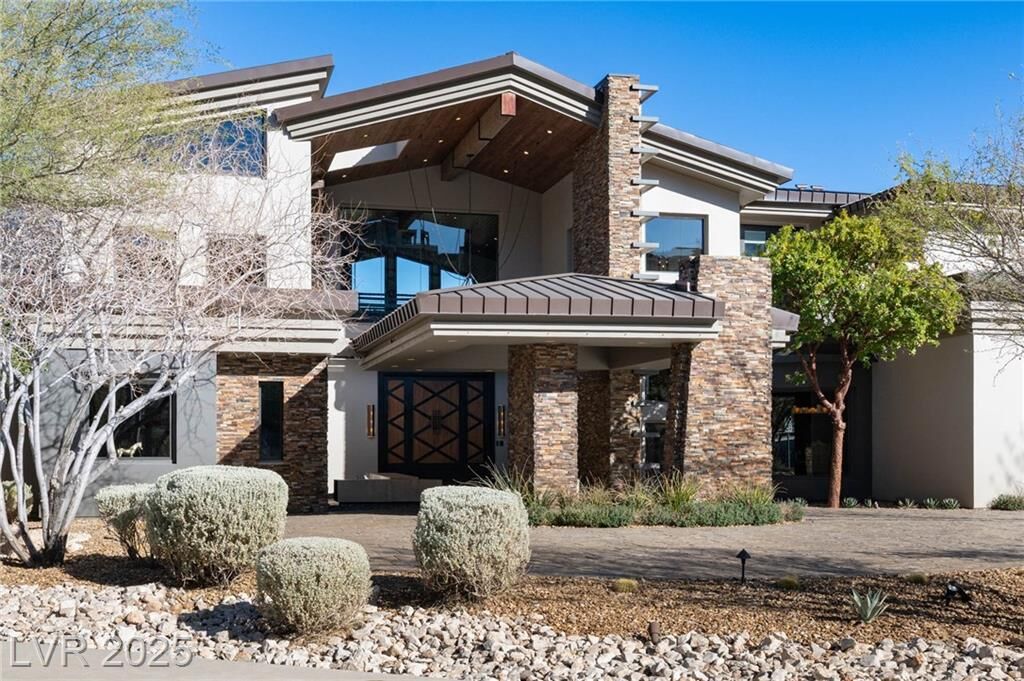 Property Photo: 64 Promontory Ridge Drive NV 89135