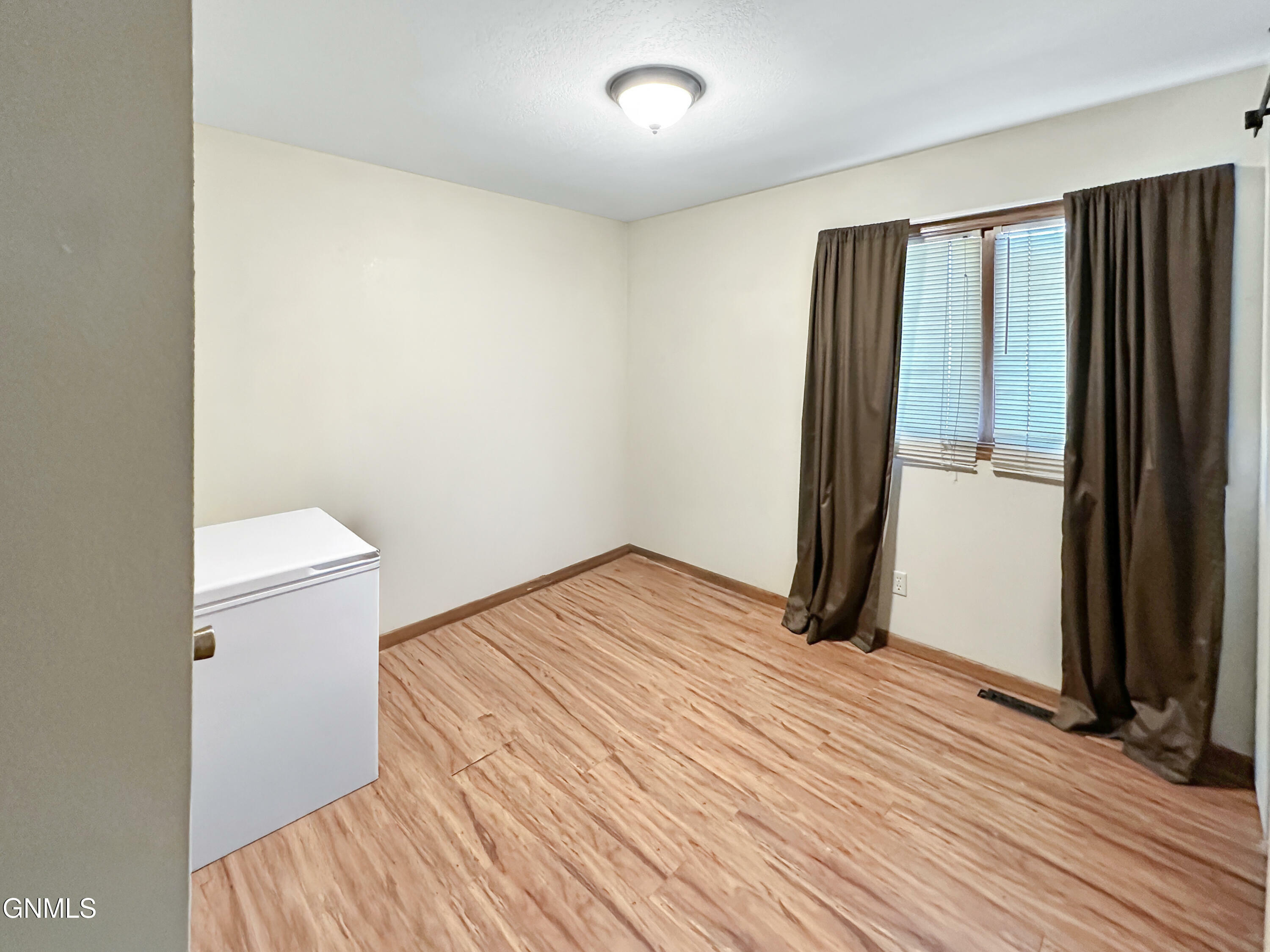 Property Photo: 711 13th Avenue W ND 58801