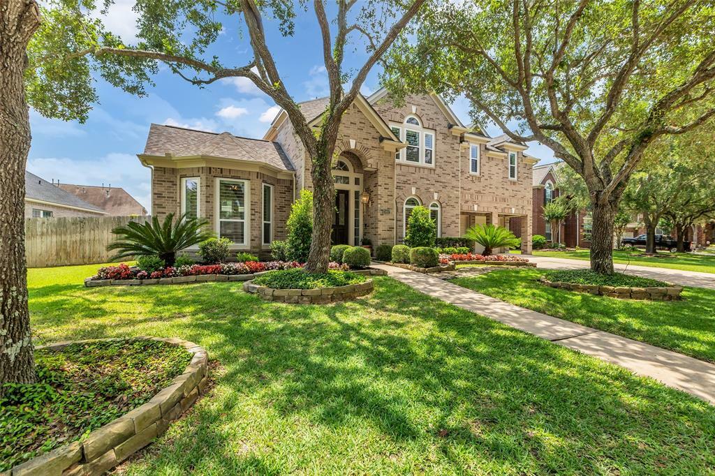 Property Photo: 25607 Ryans Creek Court TX 77494