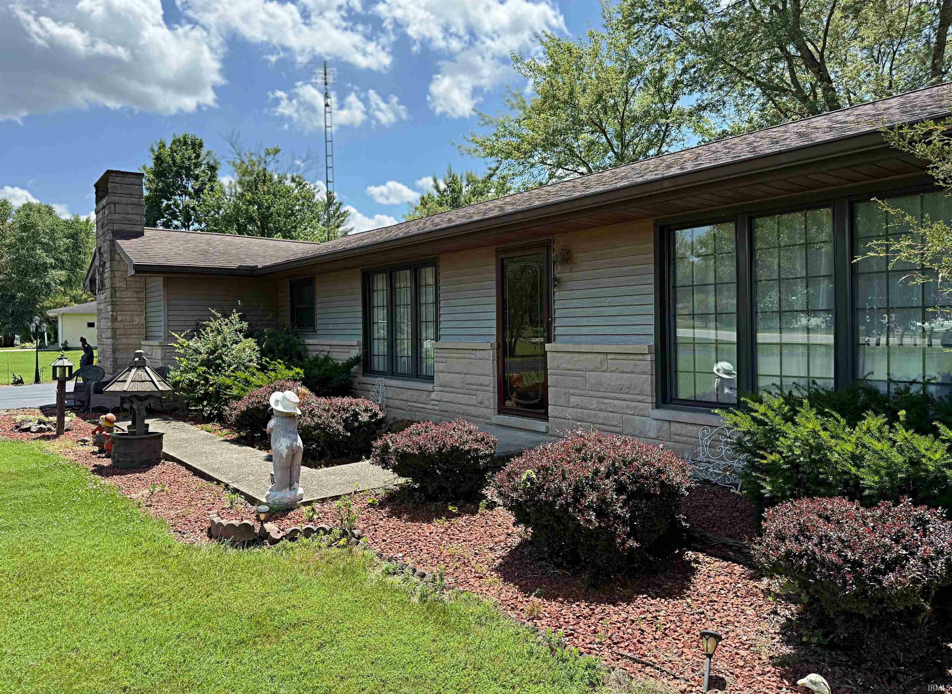 Property Photo: 2257 S State Road 57 IN 47501