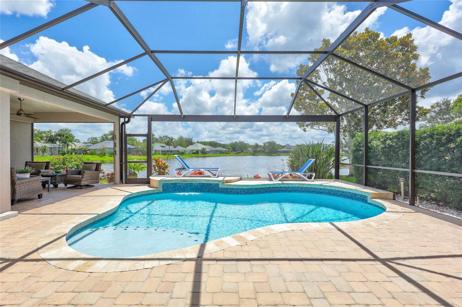 Property Photo: 11250 Rivers Bluff Circle FL 34202
