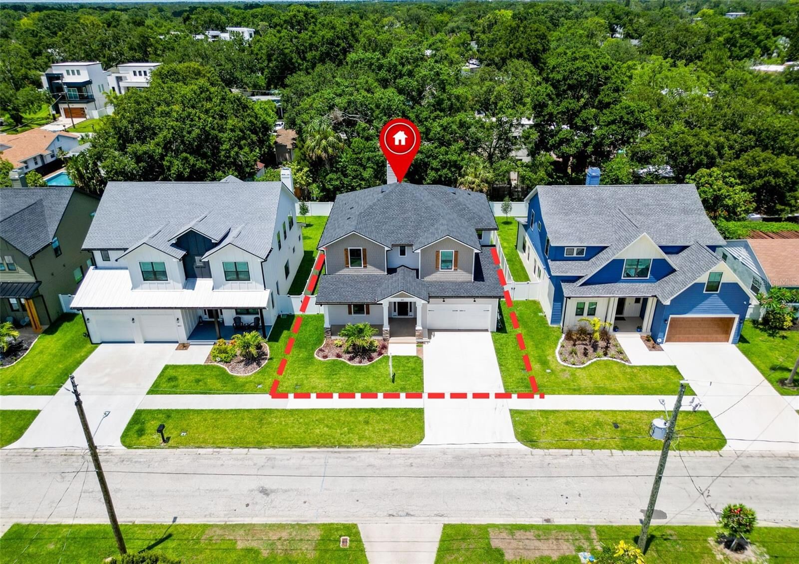 Property Photo:  1015 W Charter Street  FL 33602 
