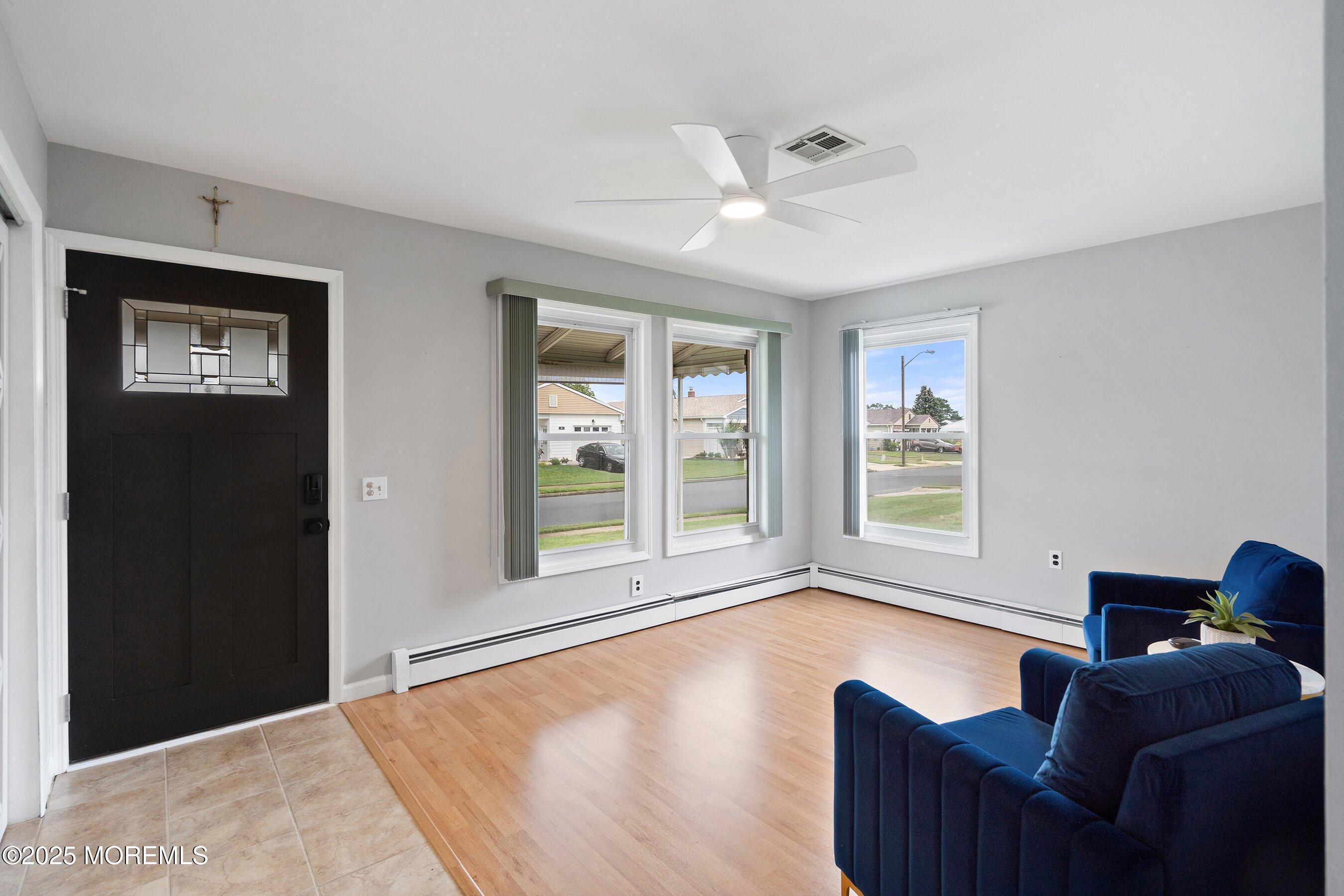 Property Photo:  9 Zapata Court  NJ 08757 