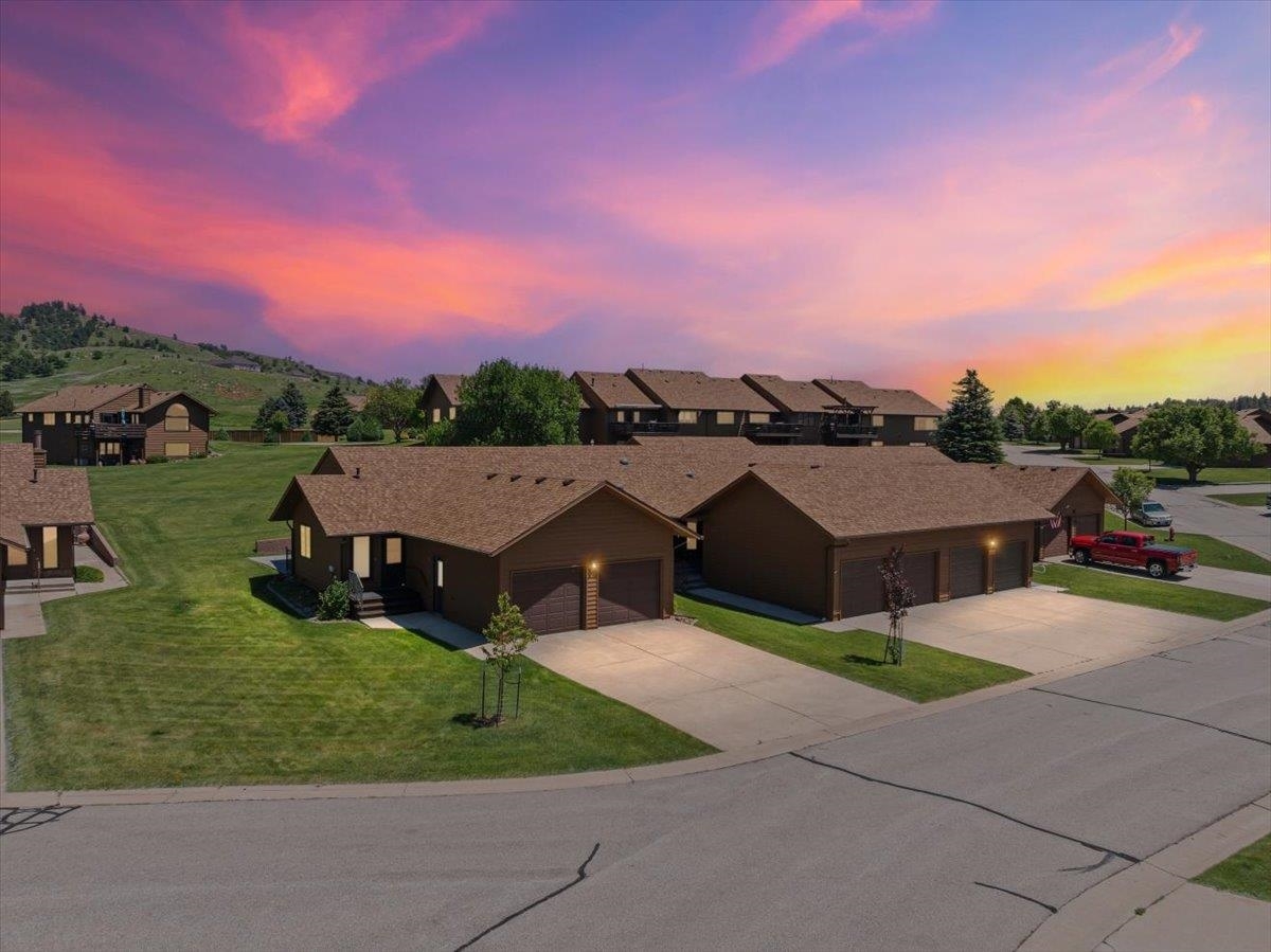 950 Country Club Drive  Spearfish SD 57783 photo
