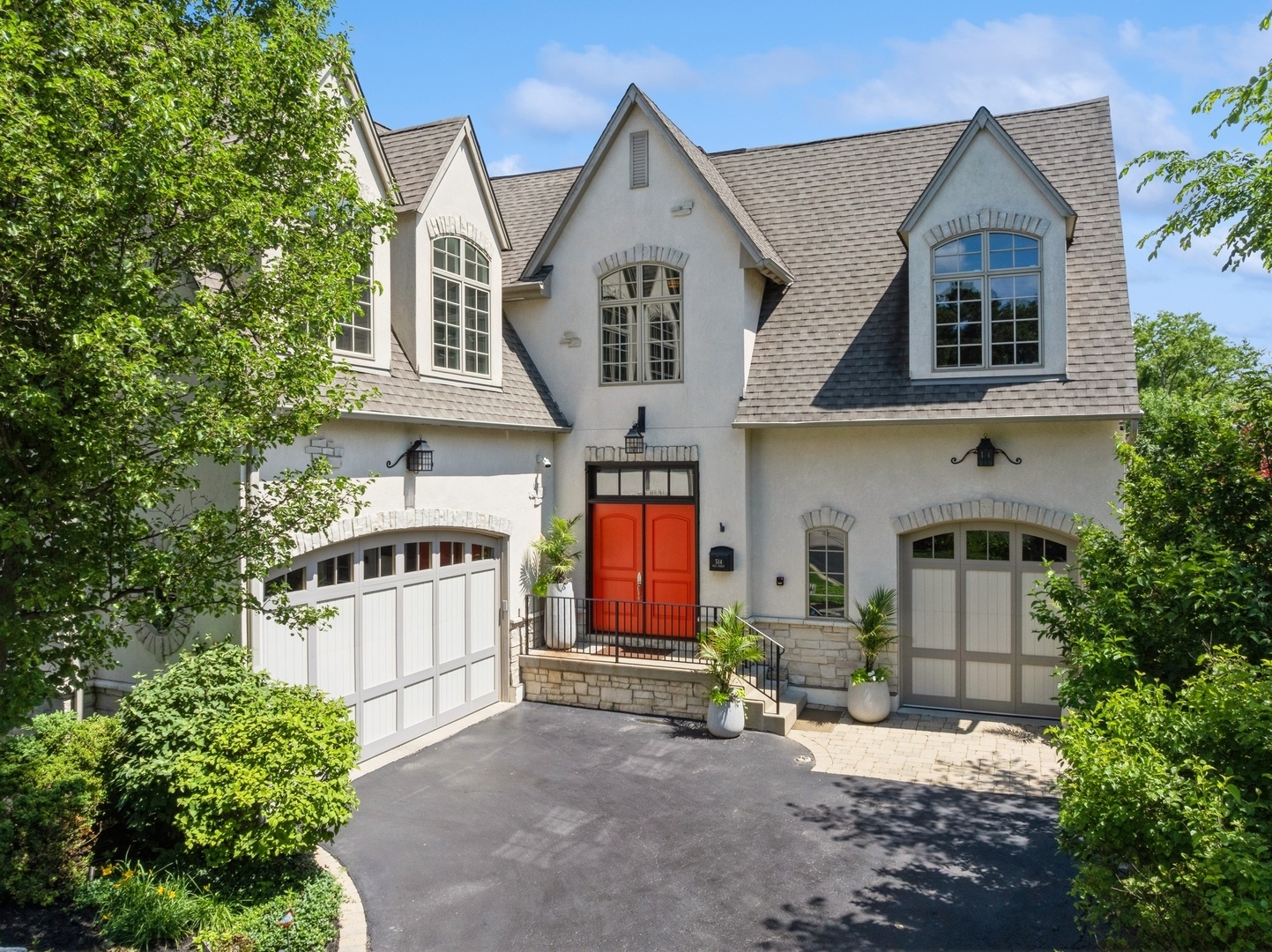 Property Photo:  514 Hill Street  IL 60035 