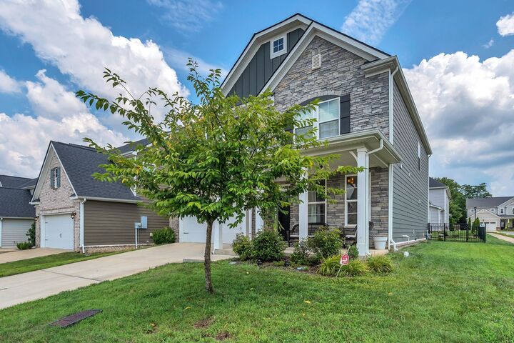 Property Photo: 3604 Waterlilly Way TN 37129