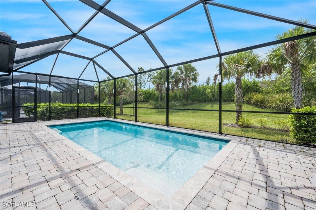 Property Photo:  6754 Pennyroyal Drive  FL 34114