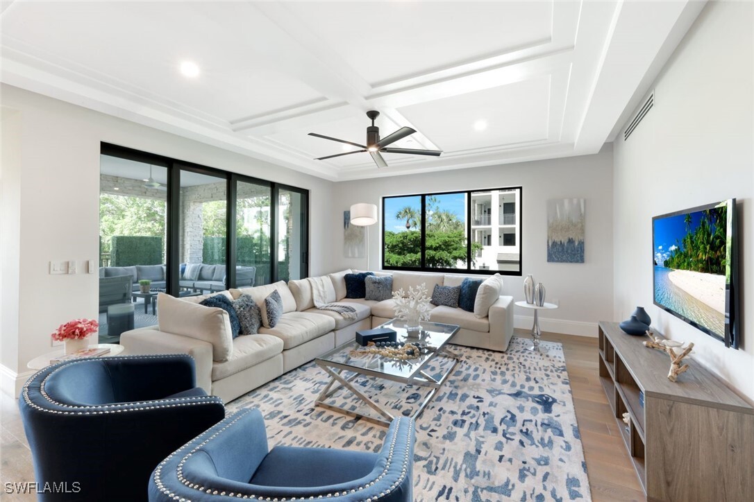 1130 3rd Avenue S 207  Naples FL 34102 photo