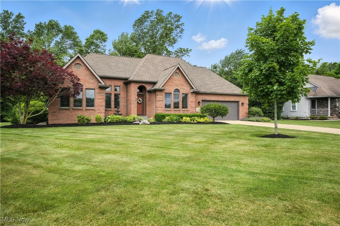 Property Photo: 285 Saint Andrews OH 44410