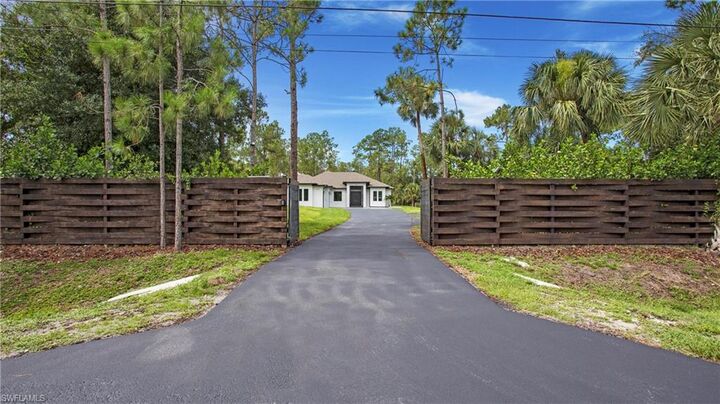 Property Photo:  1030 22nd Ave NE  FL 34120 