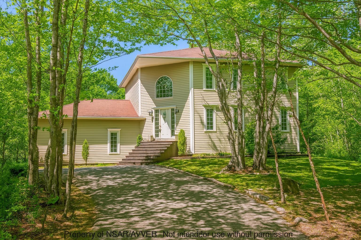Property Photo: 9 Haliburton Crescent NS B3Z 1P1