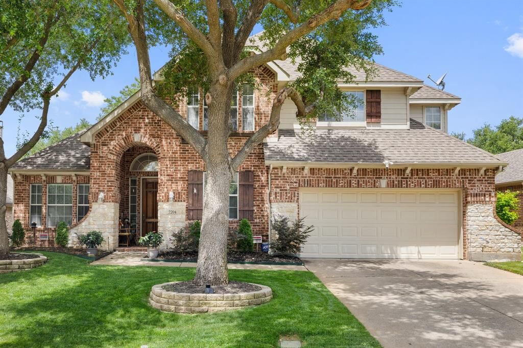Property Photo: 2204 Fleming Drive TX 75072
