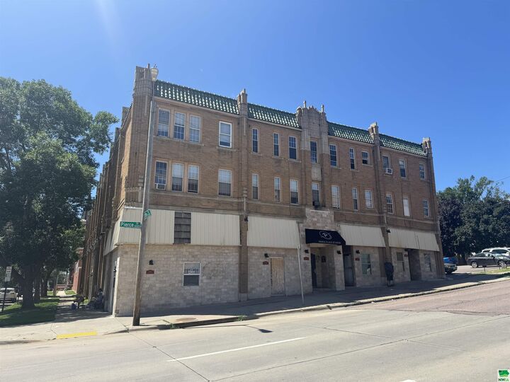 Property Photo: 1003 Pierce St IA 51105
