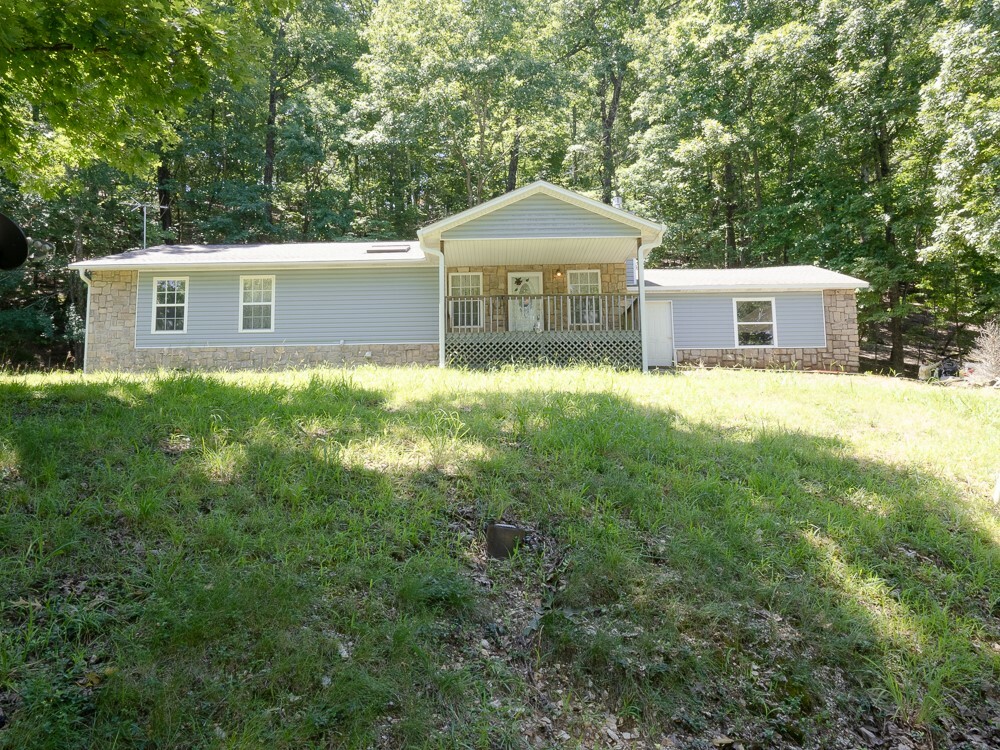 Property Photo: 11747 Dogwood Drive AR 72732