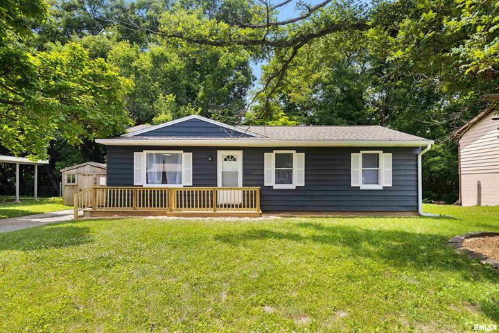 311 Maria Street  East Peoria IL 61611 photo
