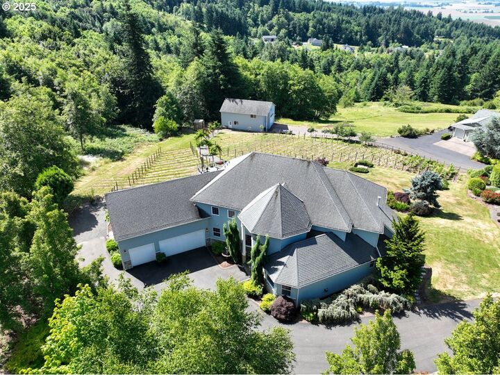 Property Photo: 442 Varsity Rd WA 98625