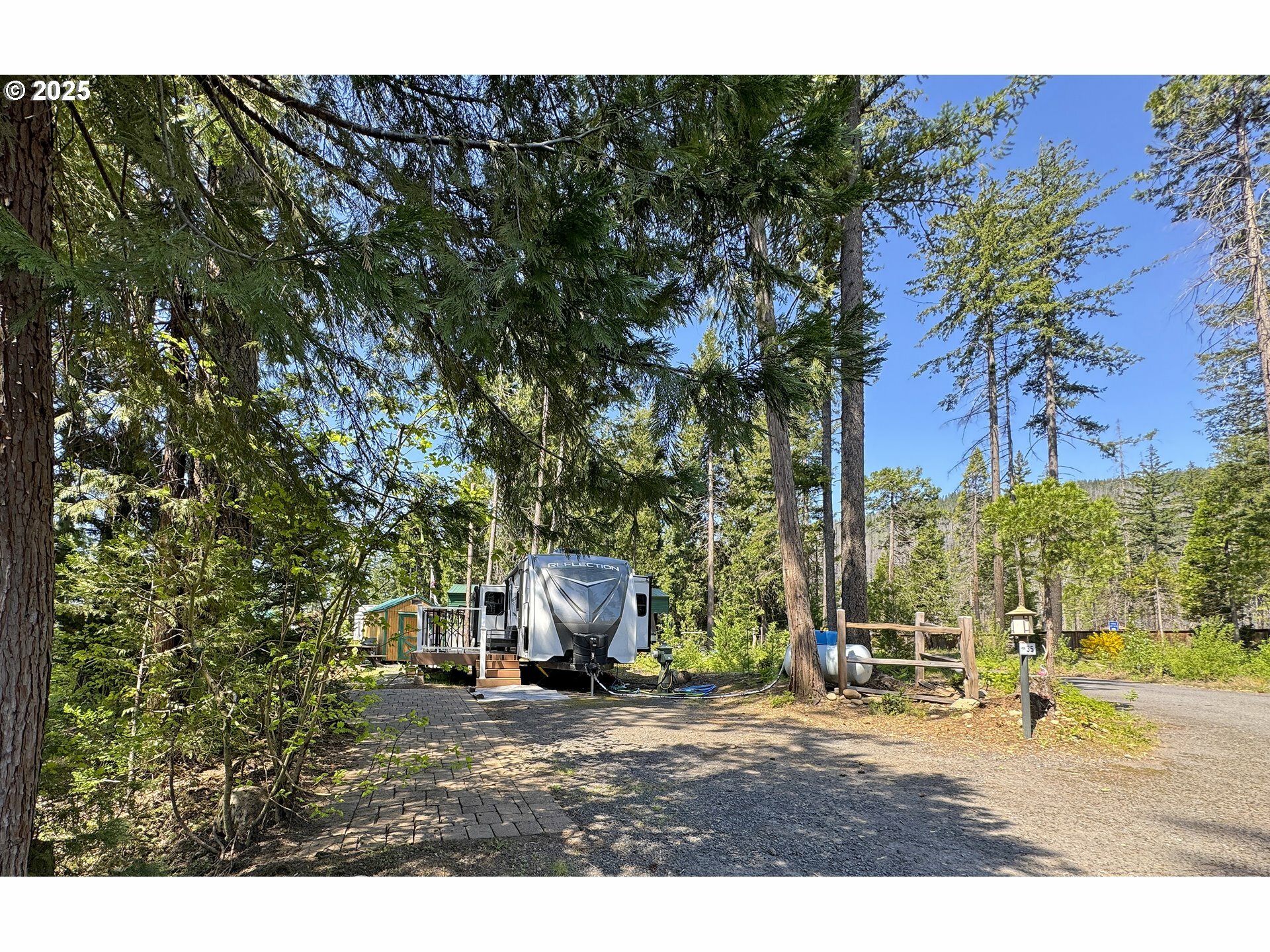 Property Photo:  54432 McKenzie Hwy 35  OR 97413 
