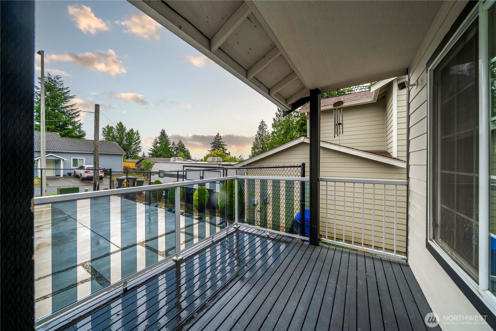 Property Photo:  401  107th St, S Street S  WA 98444 